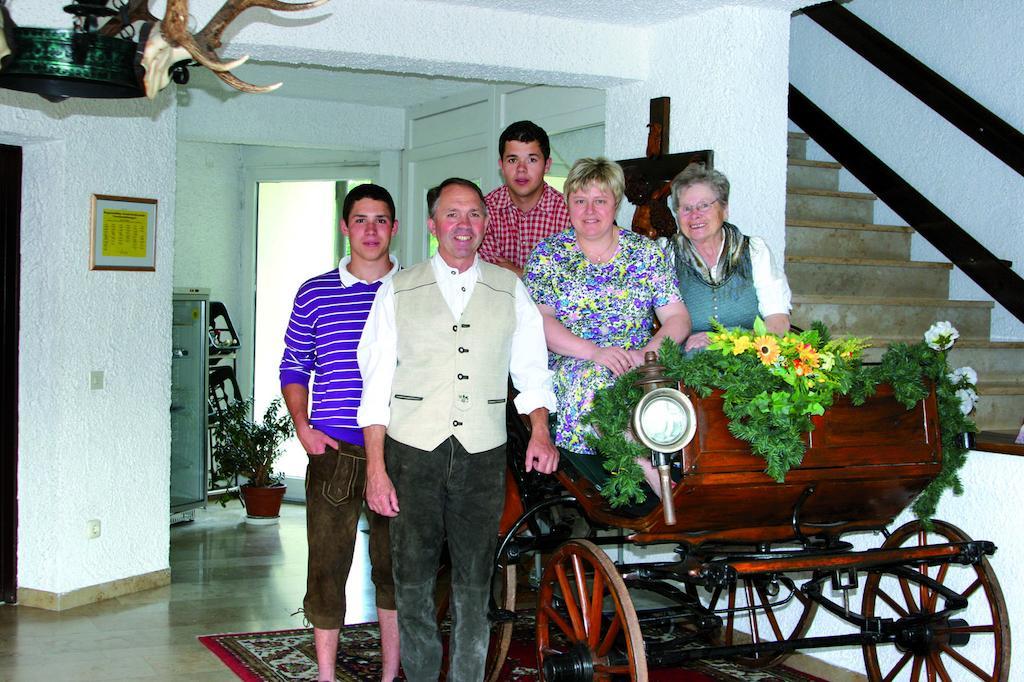Hotel Garni Hubertushof บาดฟึสซิง ห้อง รูปภาพ